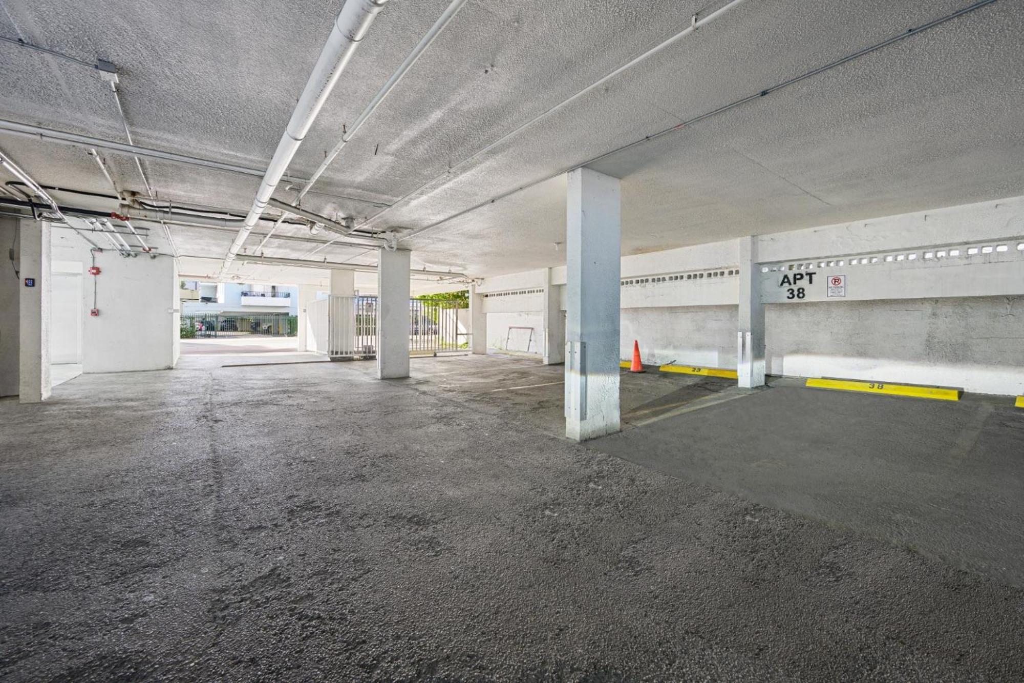 713 Miami Beach Apartments Стая снимка
