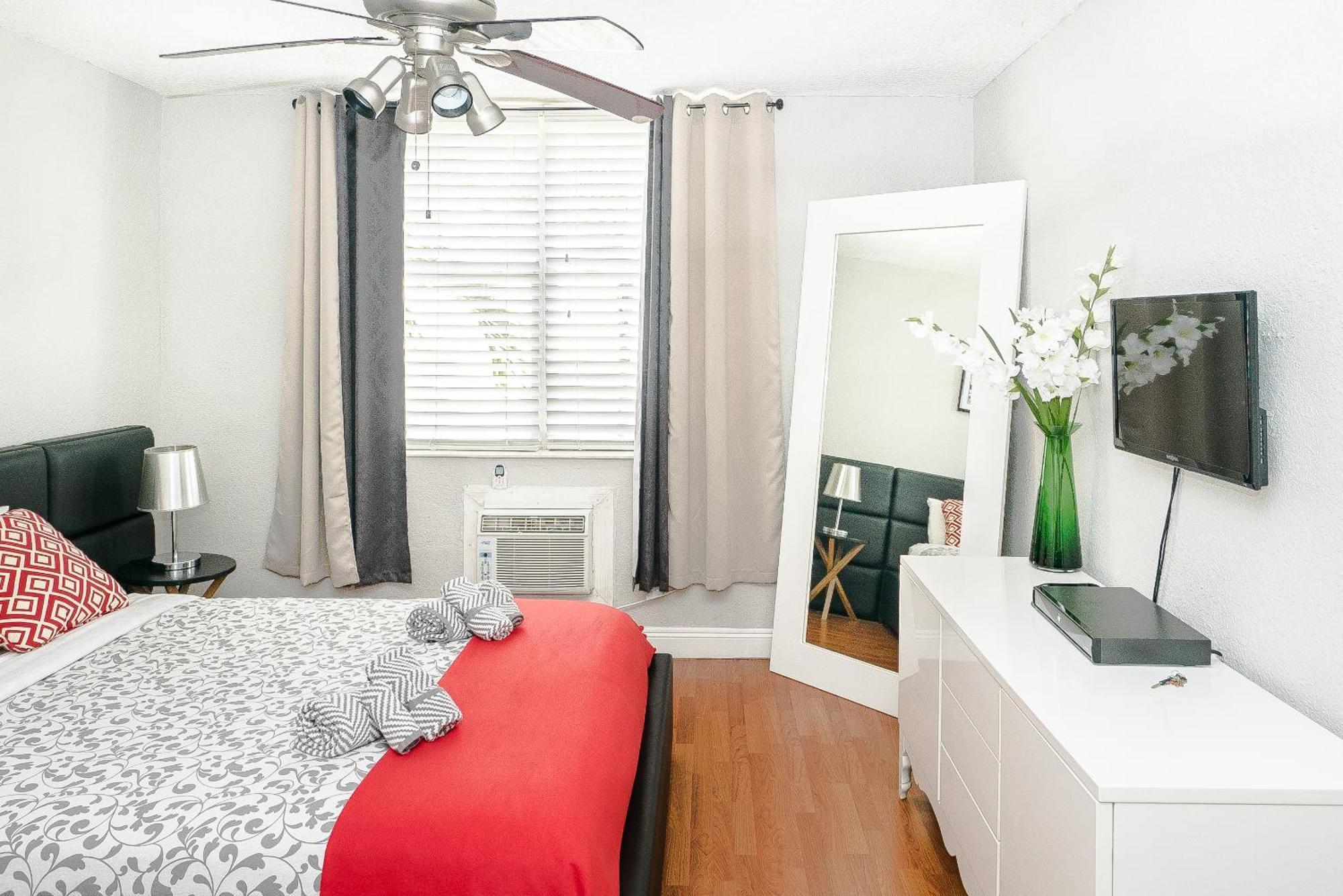 713 Miami Beach Apartments Екстериор снимка